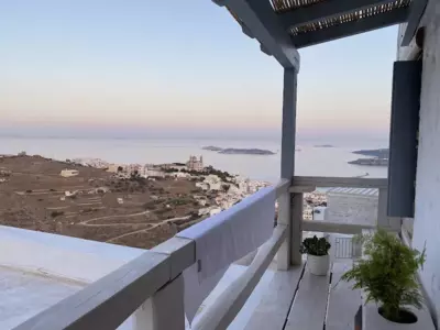 Tramuntana - Ano Syros