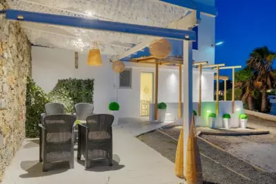 ENDLESS BLUE from Syros - Megas Gialos Resort - Suite 1 - Ano Syros