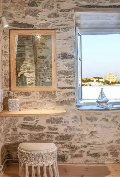 Azura, traditional residence in Ano Syros - Ano Syros