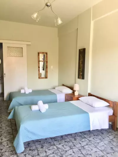 happyWish Syros - Ermoupoli