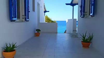 Peaceful Bay - Megas Yialos Nites