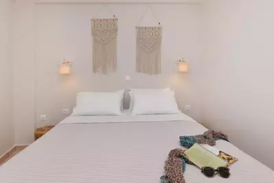 Glafki Studios Syros - Megas Yialos Nites