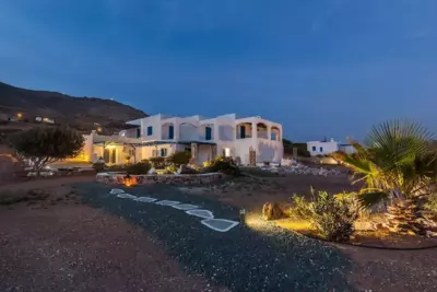 BAY VIEW STUDIO - Megas Yialos Nites