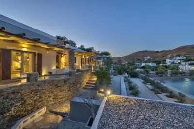 Marconi's seaside villa - Megas Yialos Nites