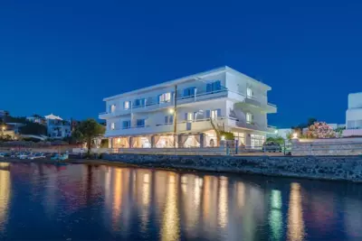 ''Di Mare'' Hotel & Suites - Posidhonia