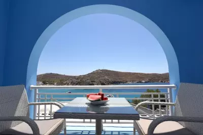 Villa 9 Muses - Vari