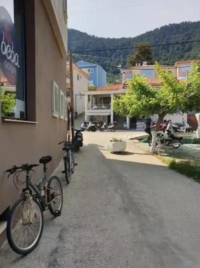 Golden Beachside terrace - Chrisi Ammoudia