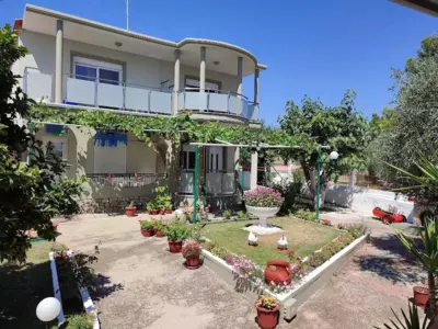 Astral Apartments - Chrisi Ammoudia