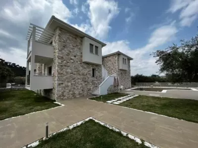 Luminous Luxury Apartments - Limenas