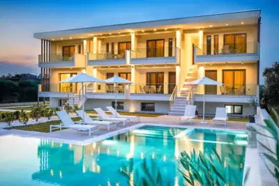 Sunelia Thassos - Skala Kallirachis