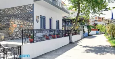 Ilio Socrates - Skala Marion