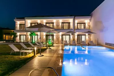 B&D Luxury Suites - Skala Potamias