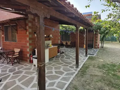 Perseus Studios - Skala Rachoniou