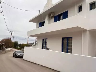 Elefanti Nani - Tilos