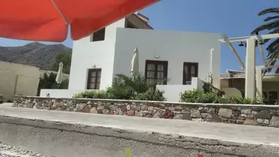 OASIS APARTMENTS - Tilos