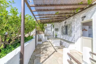 N & M homes - Agios Sostis