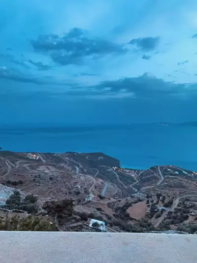 Dionysos Sea and Stone Luxury Villa - Kardiani