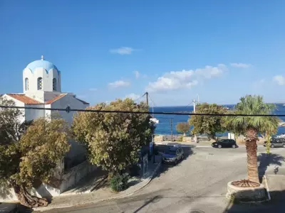 Agnantio - Tinos Città