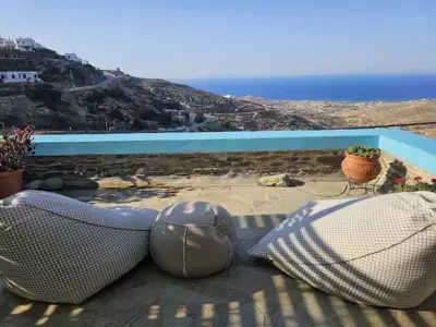 Triantaros Familly House - Triandaros