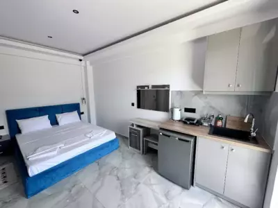 Central Apartments - Alikanas