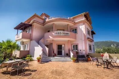 Tamar Apartments, Alikanas - Alikanas