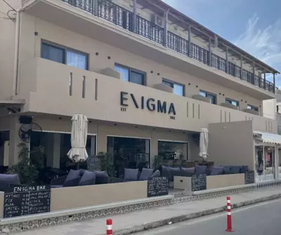 Enigma Rooms - 100m from Alykes beach, by ZanteWize - Alykes