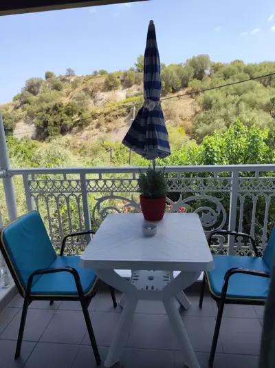 Aktipis Studios - Argasi