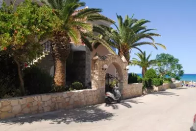 Nadia's Studios & Apartments in Argasi, Sea-View - Argasi