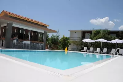 Vicky's Garden - Kalamaki