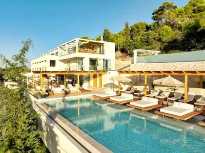 Myzith Luxury Suites - Kerion