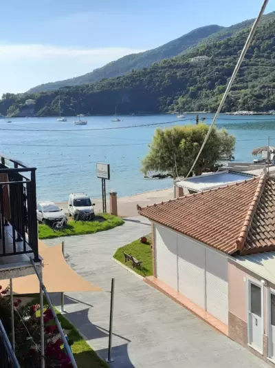 Pansion Limni - Kerion