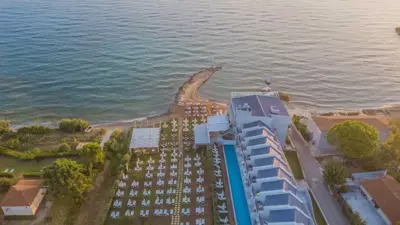 Golden Coast Beachfront Resort - Kipseli