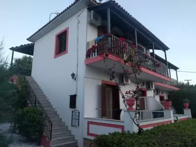 Tony studio & apartments - Laganas