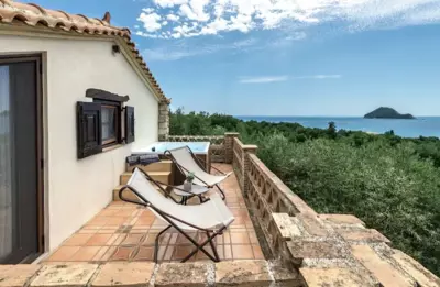 Leeda's Village - Lithakia