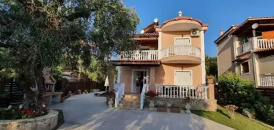 Villa Rosa 3 Bedroom with Sea View - Tragaki