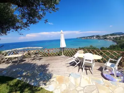 Bella Vista Sea View Apartments, by ZanteWize - Tragaki