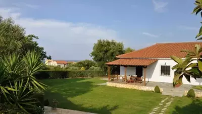 Dora Apartments - Tragaki