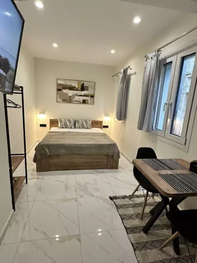 The Lux Den of Zante - Zante Città